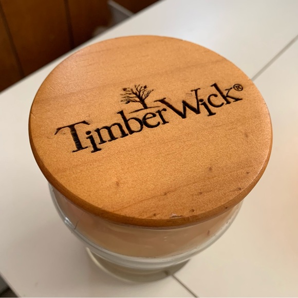 NEW Timber Wick Vanilla Brulee Soy Wax Candle - Picture 7 of 13